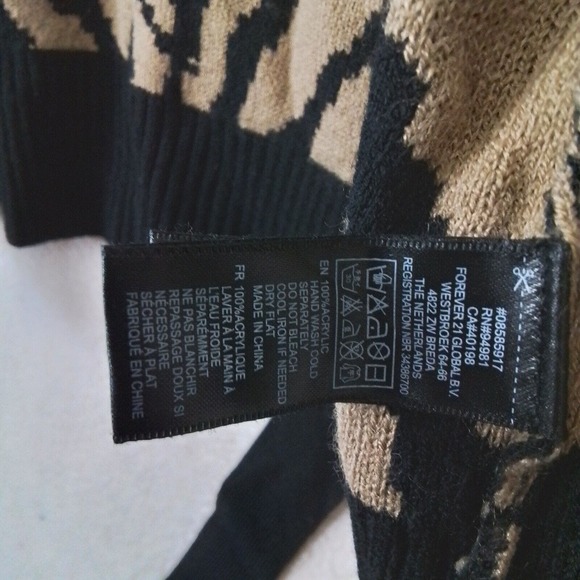 Forever 21 Open Front‎ Sweater Cardigan Size Med in Black, Tan Zebra - Picture 9 of 10